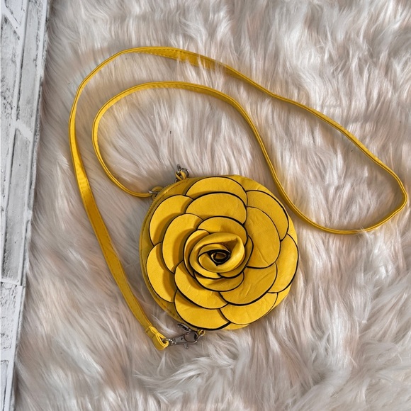 Yellow Floral Crossbody Bag‎ - Picture 1 of 10